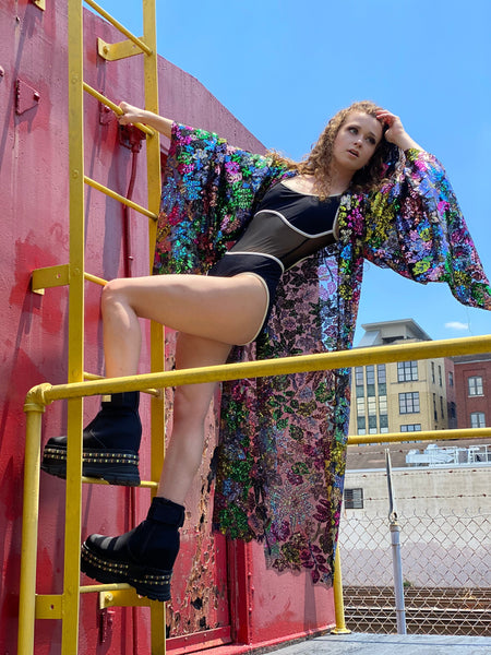 Floral Sequin Lace Bell Sleeve Kimono in Green